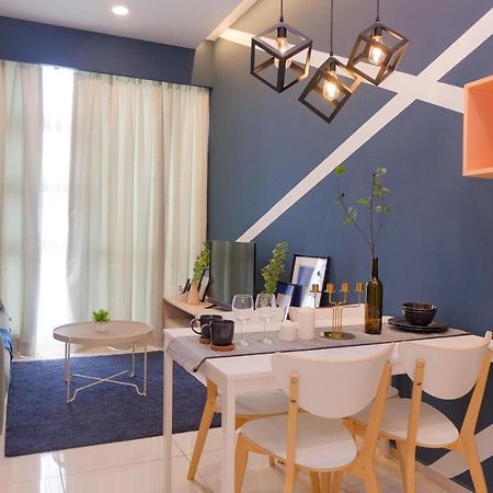 Robertson Cozy 3 Bedroom Family Suite With Netflix Kuala Lumpur Exterior foto