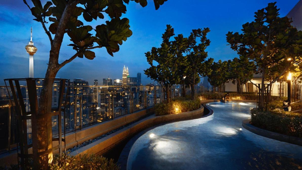 Robertson Cozy 3 Bedroom Family Suite With Netflix Kuala Lumpur Exterior foto